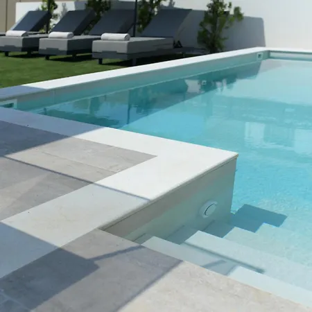 Kritida Luxury Nest Villa *