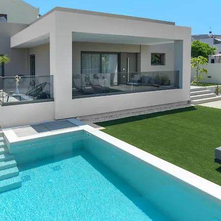Kritida Luxury Nest