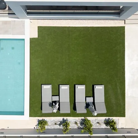 Kritida Luxury Nest Villa